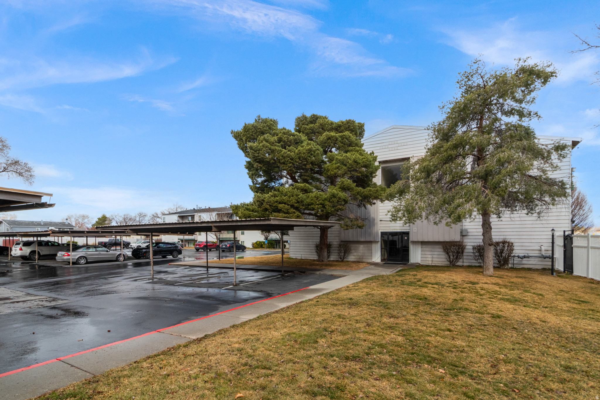 WOOD CREST CONDOMINIUM PHASE 1 - Residential