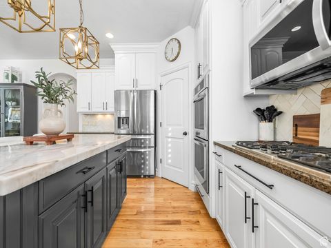 Tiny photo for 901 N LAKOTA RD W, American Fork, UT 84003 (MLS # 2113860)