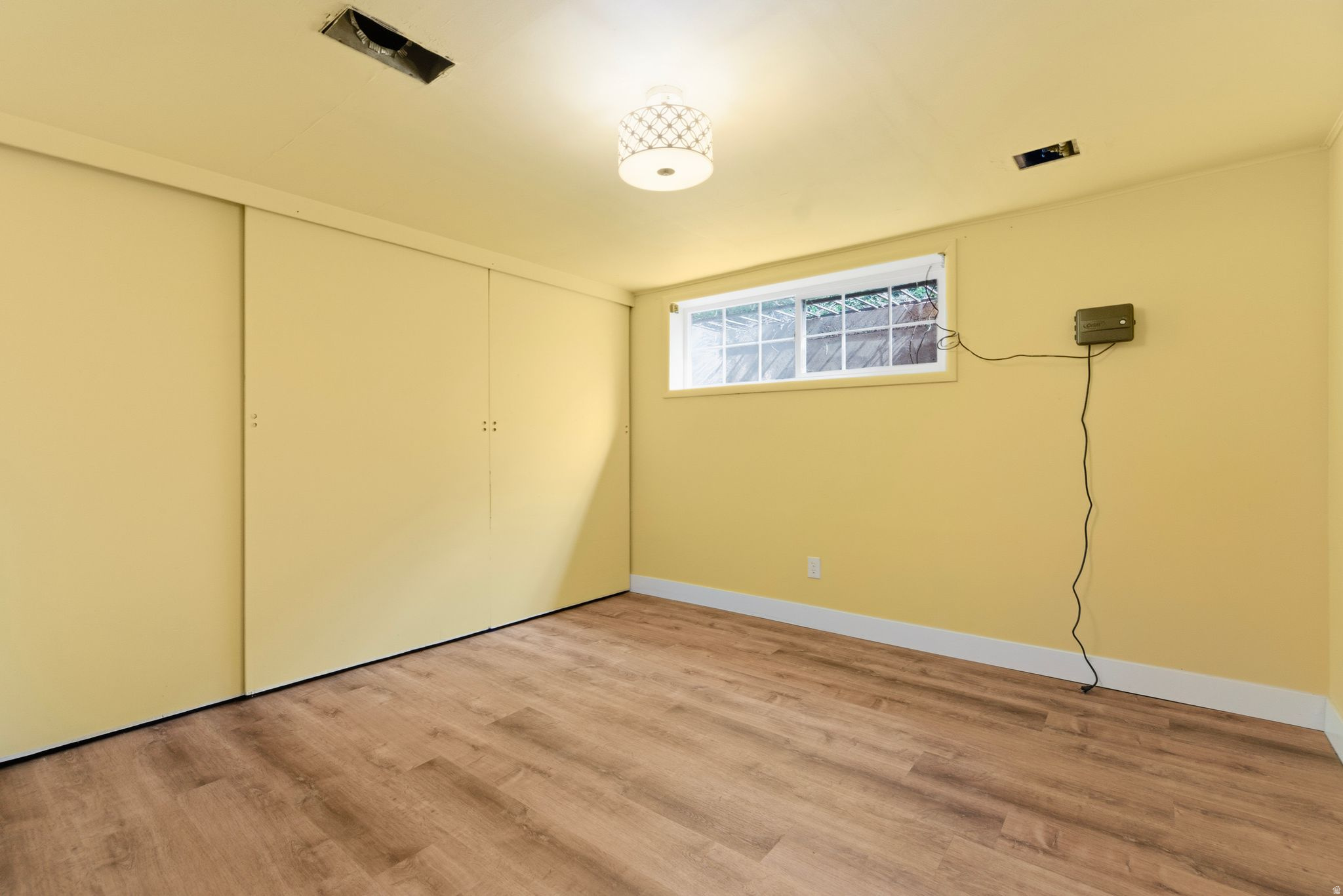 CREST VIEW MANOR - Residential