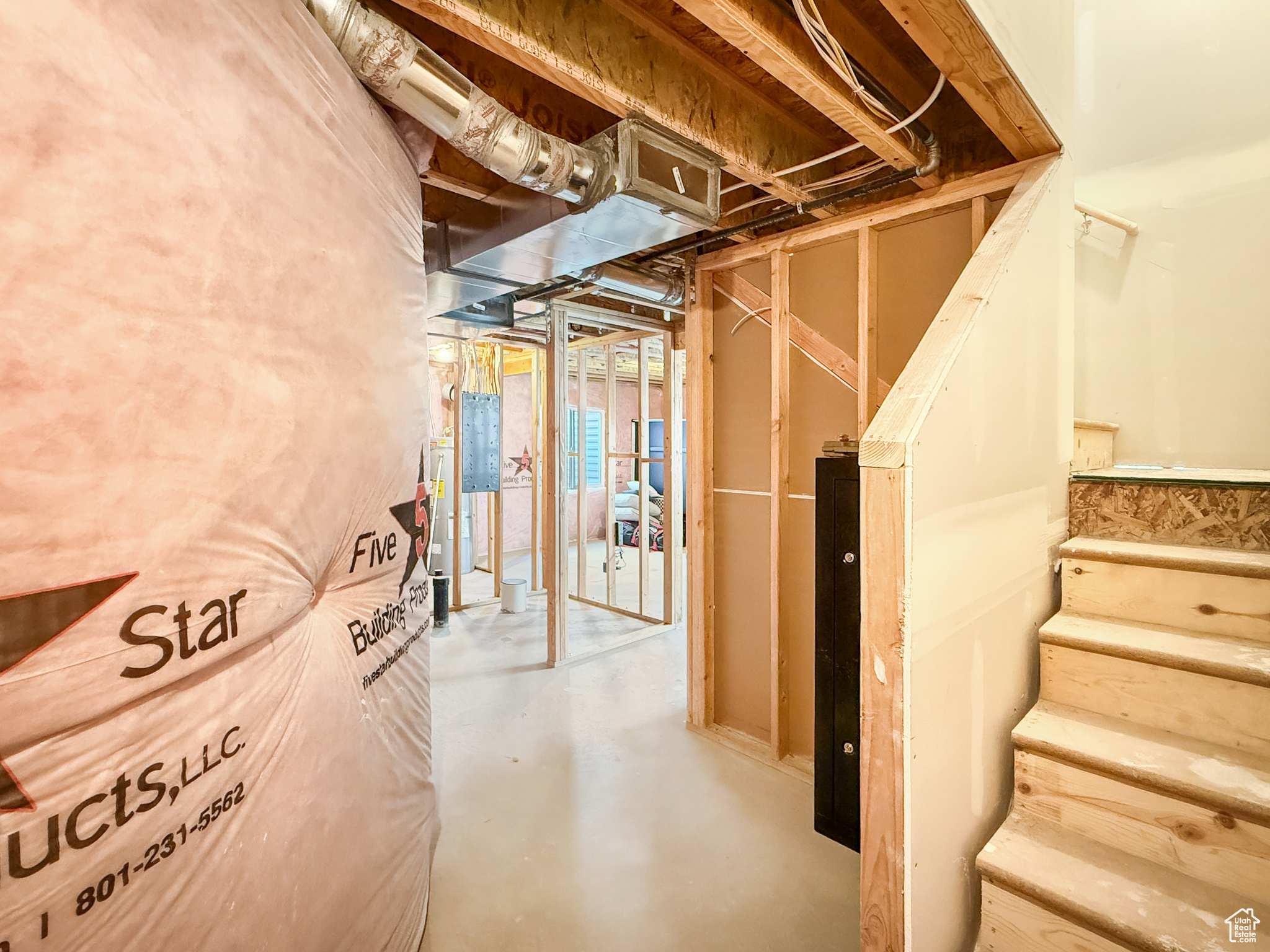 MAPLETON VILLAGE - Residential