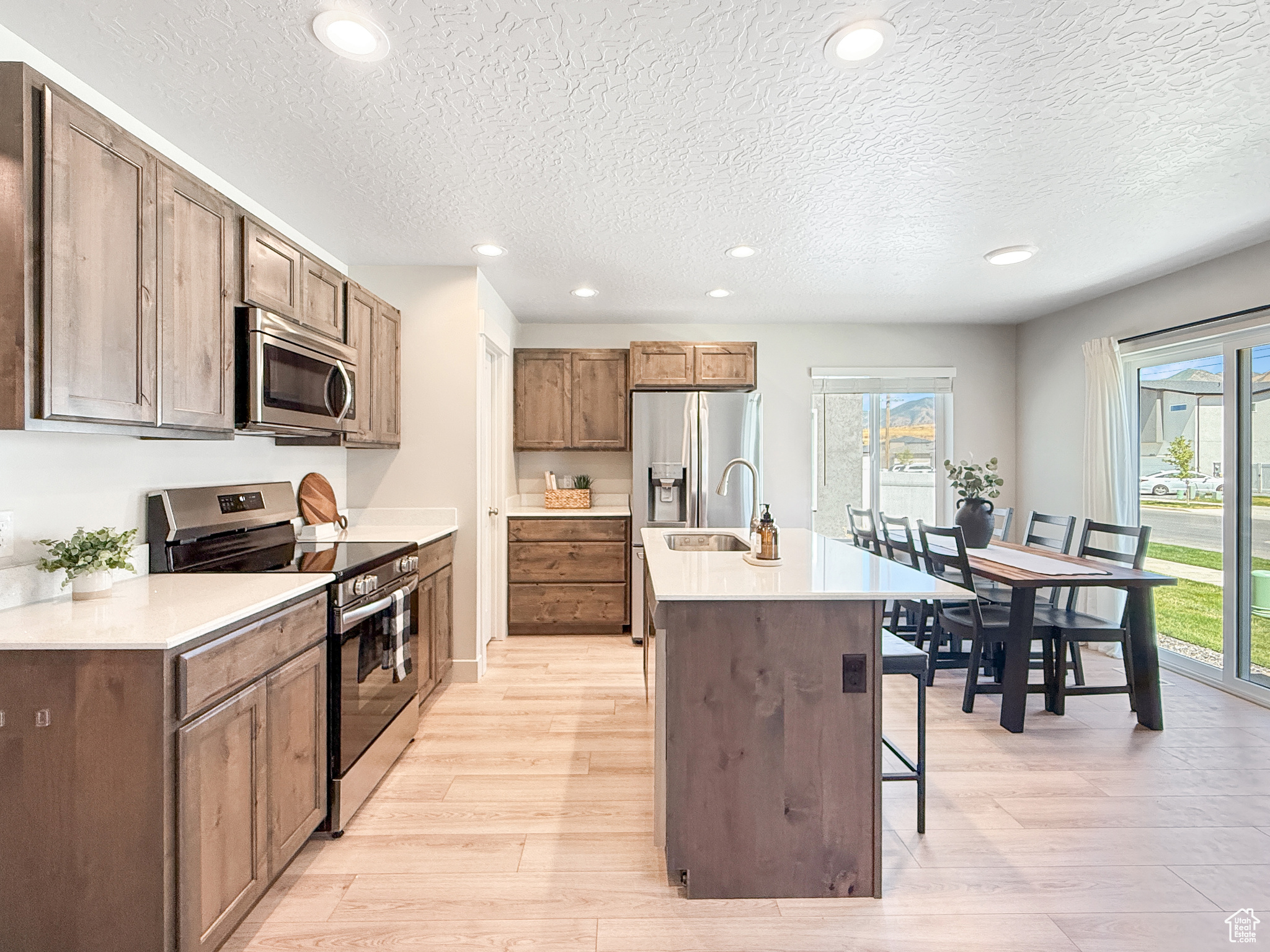 MAPLETON VILLAGE - Residential