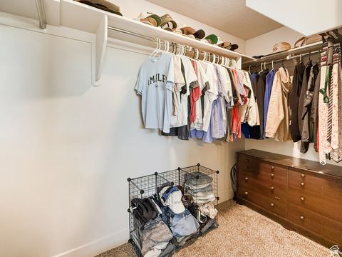 Tiny photo for 3923 S WHITE ASH DR, Mapleton, UT 84664 (MLS # 2107084)