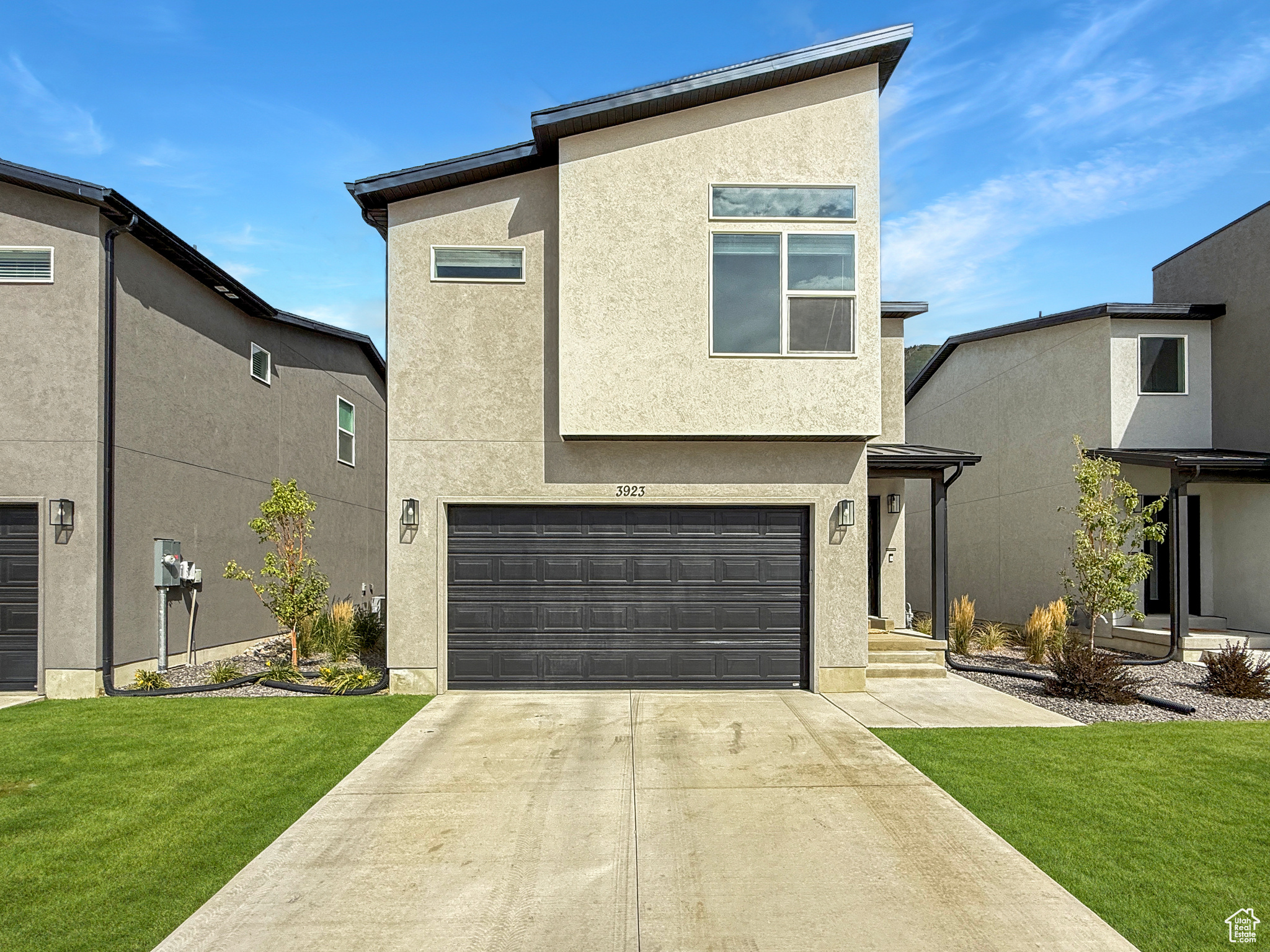 MAPLETON VILLAGE - Residential