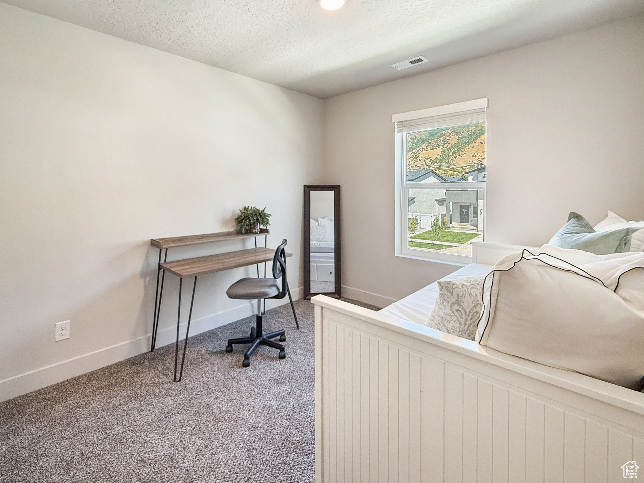 MAPLETON VILLAGE - Residential