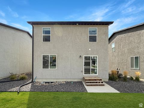 Tiny photo for 3923 S WHITE ASH DR, Mapleton, UT 84664 (MLS # 2107084)
