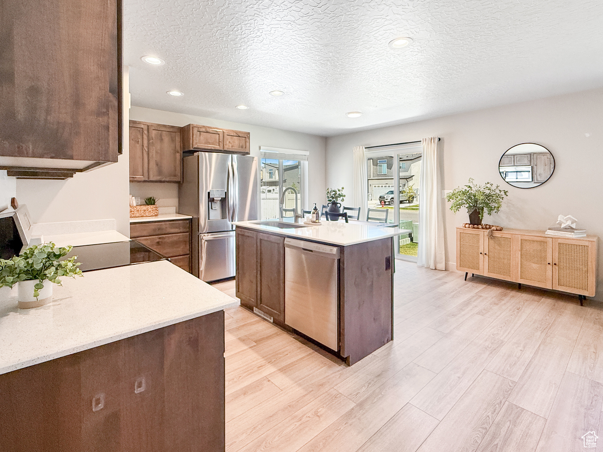 MAPLETON VILLAGE - Residential