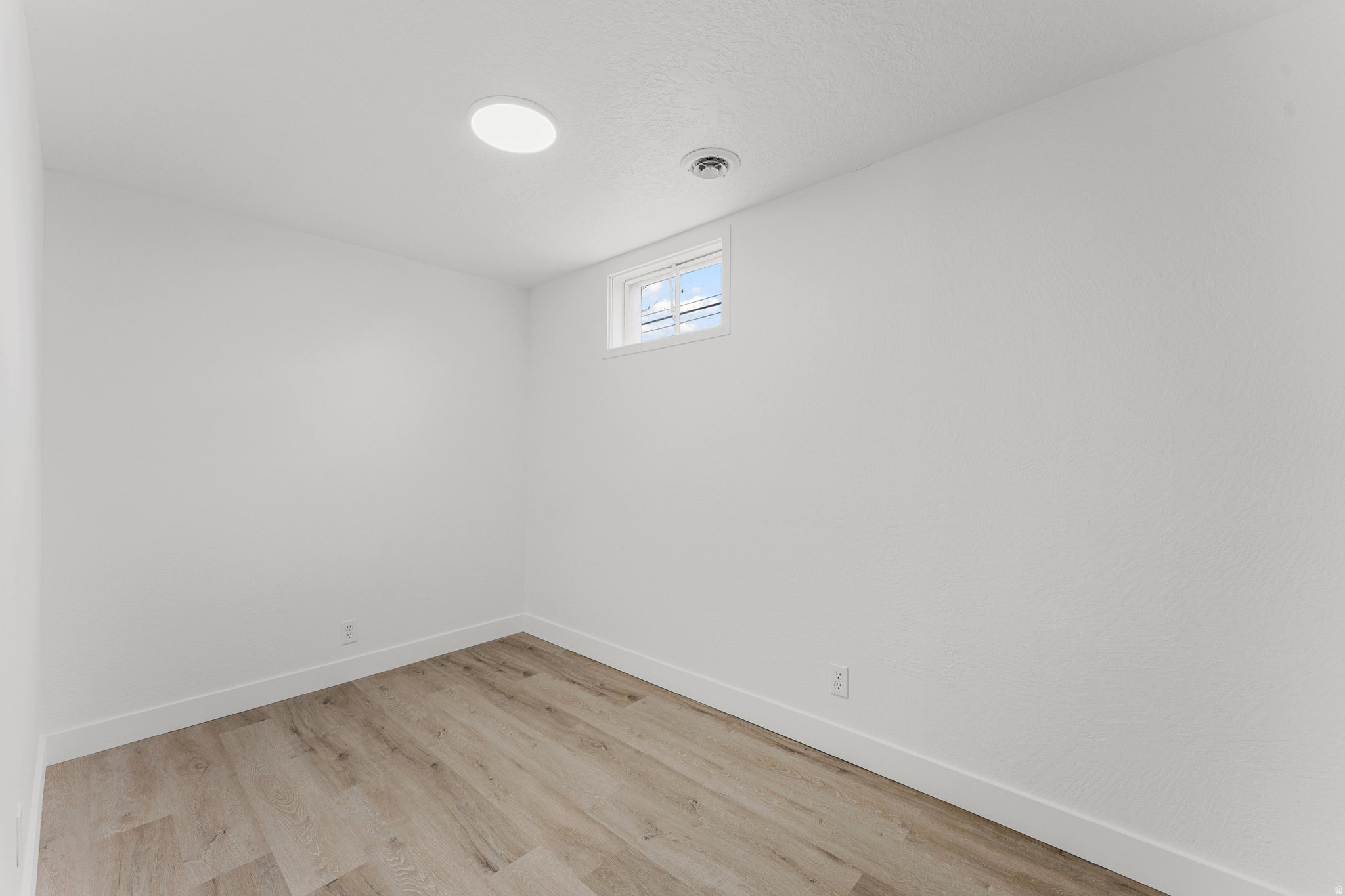 MOUNTAIN VIEW - Residential