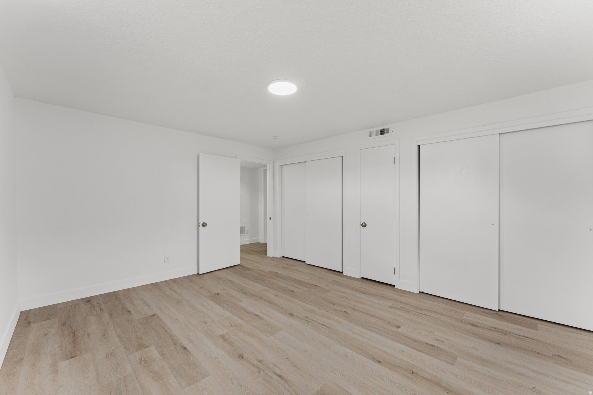 MOUNTAIN VIEW - Residential