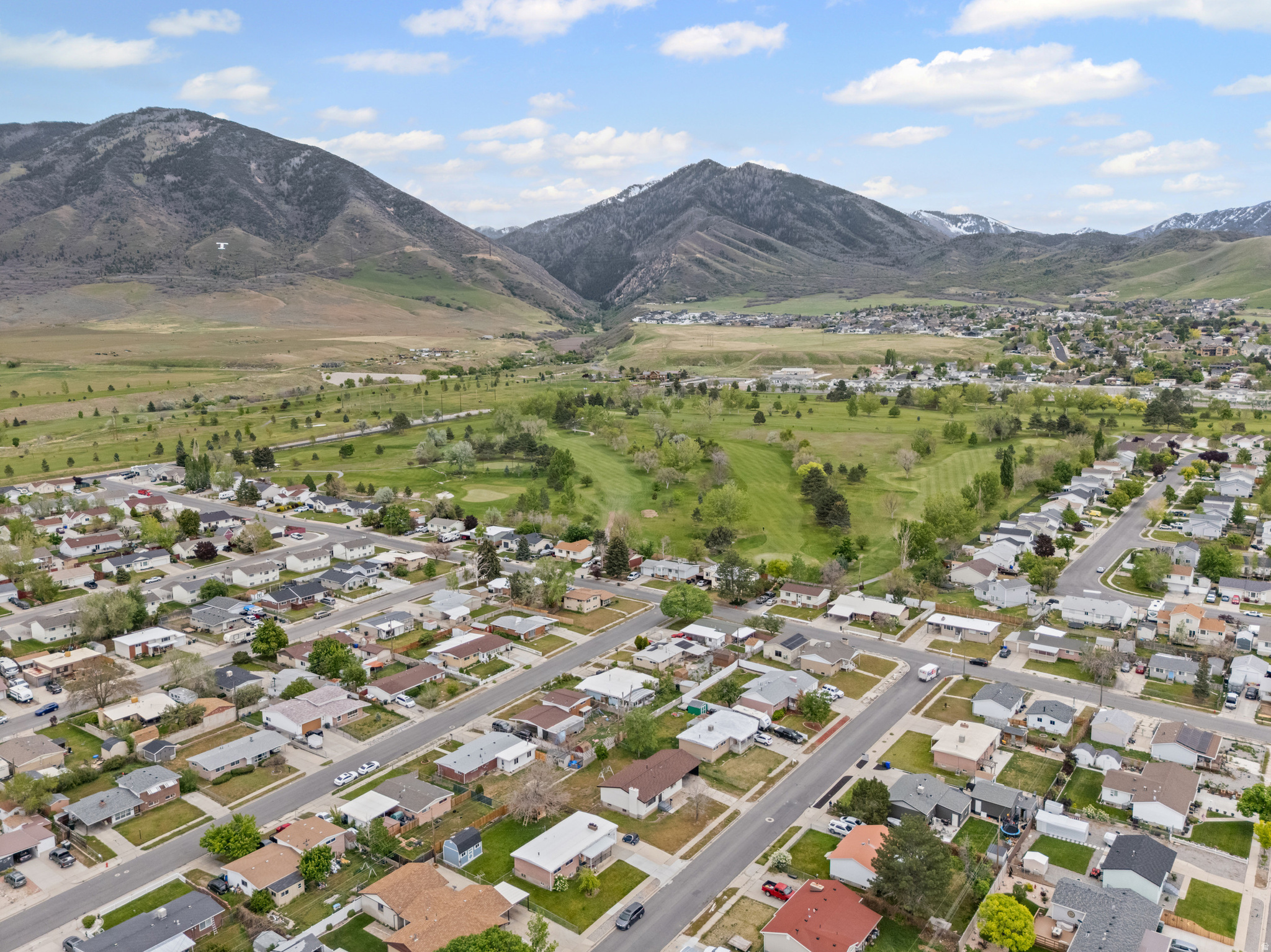 MOUNTAIN VIEW - Residential