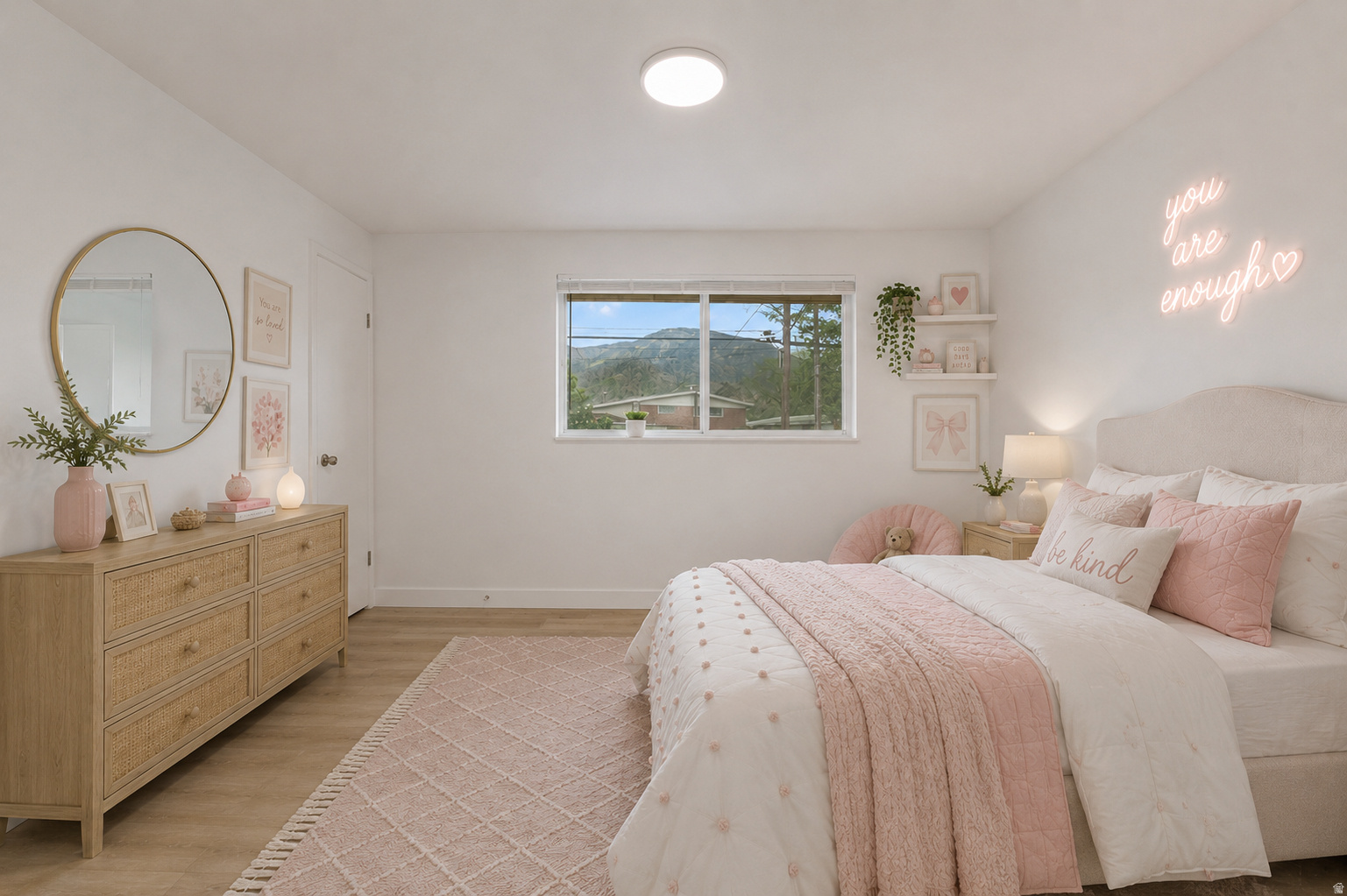 MOUNTAIN VIEW - Residential