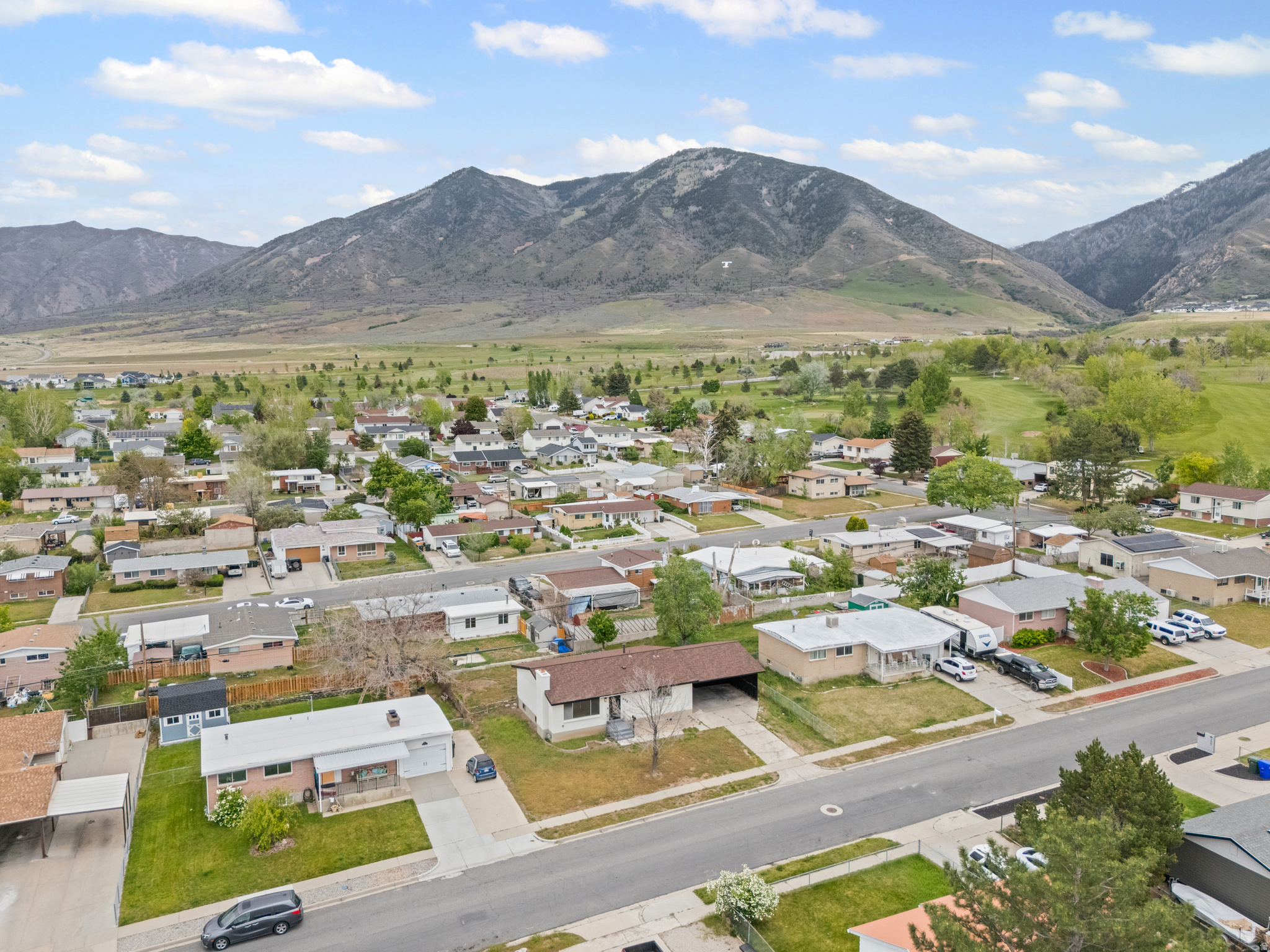 MOUNTAIN VIEW - Residential