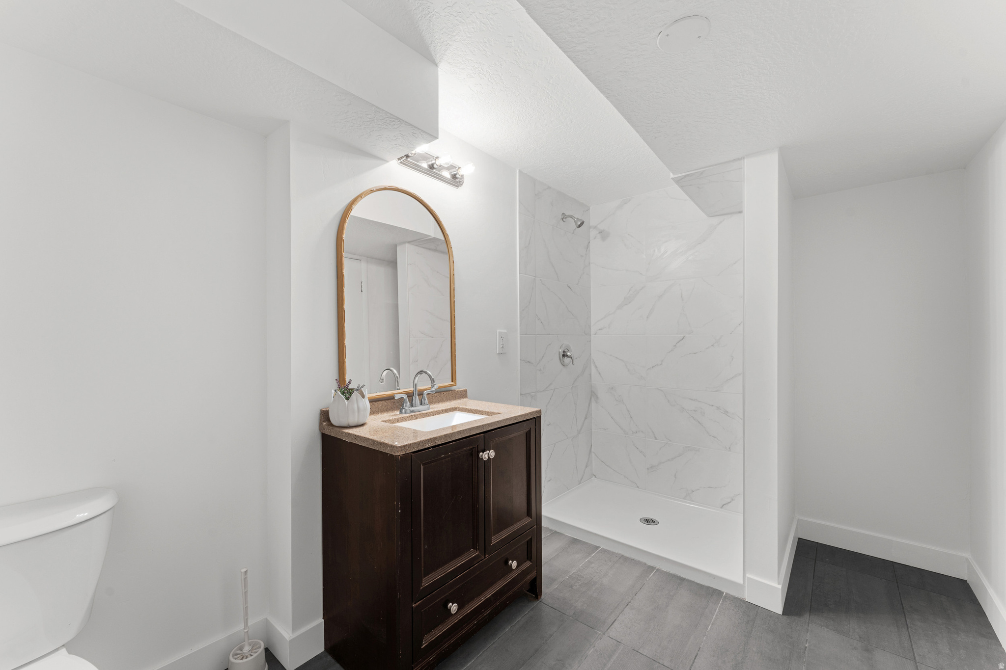 MOUNTAIN VIEW - Residential