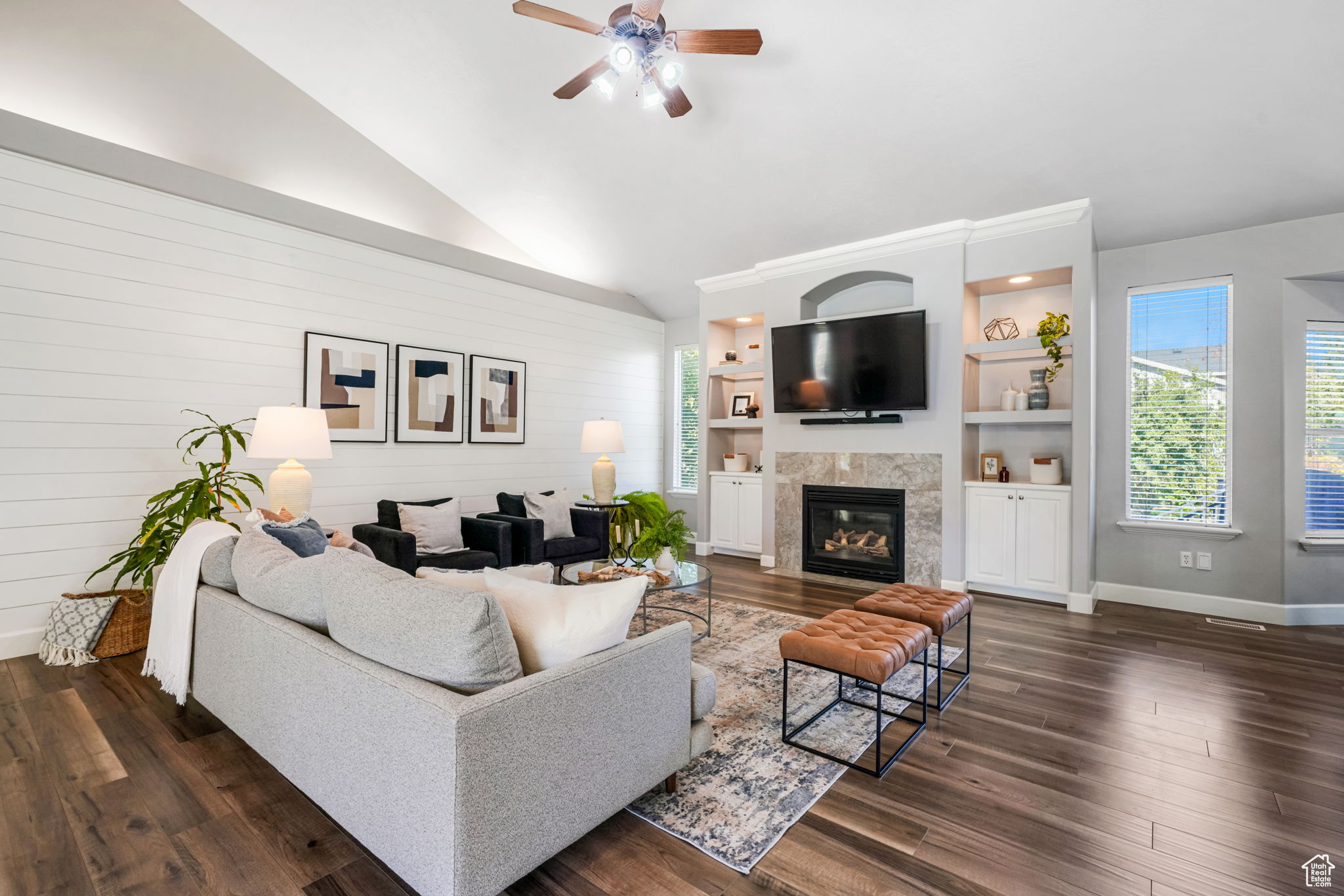 MEADOWS - Residential