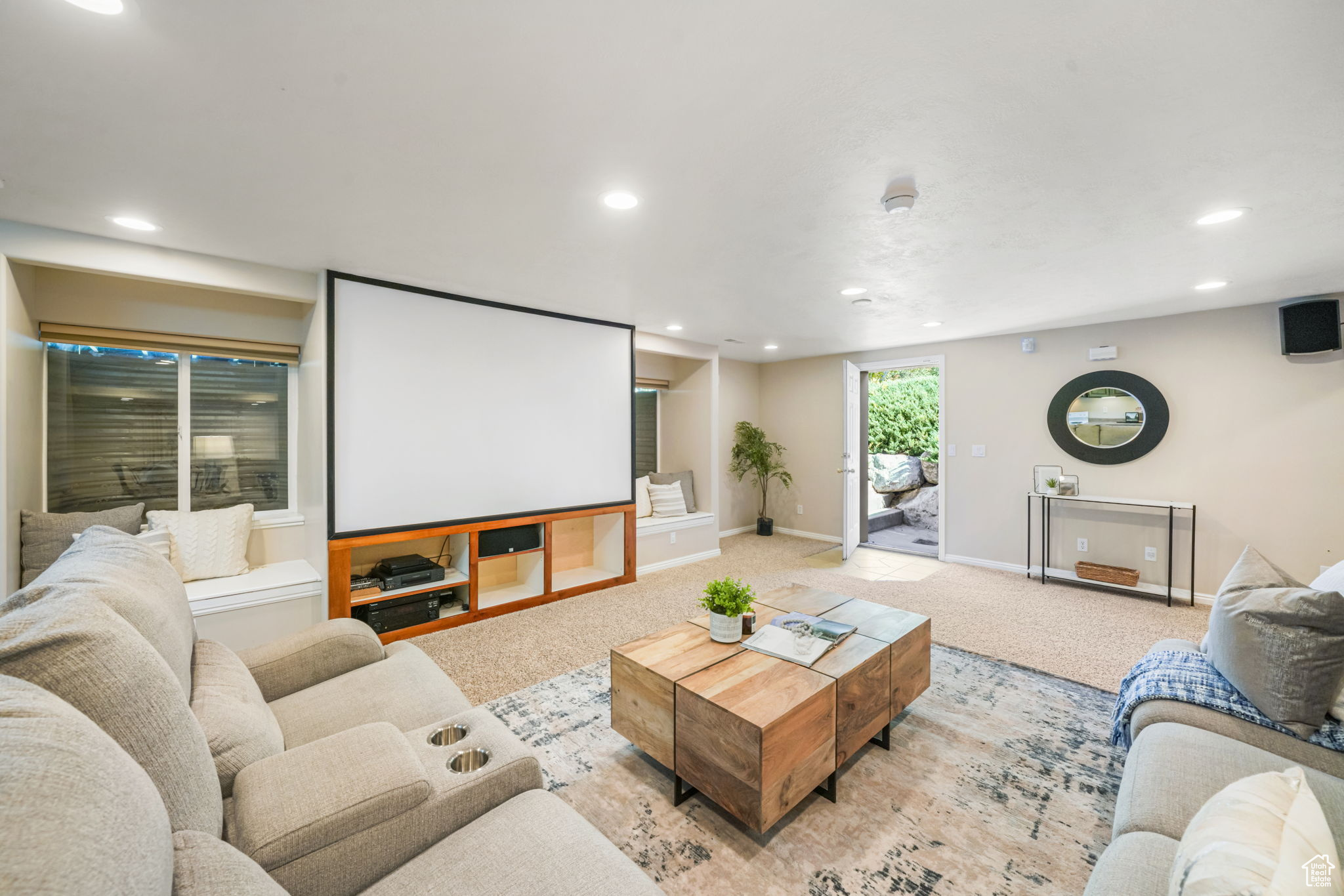 MEADOWS - Residential