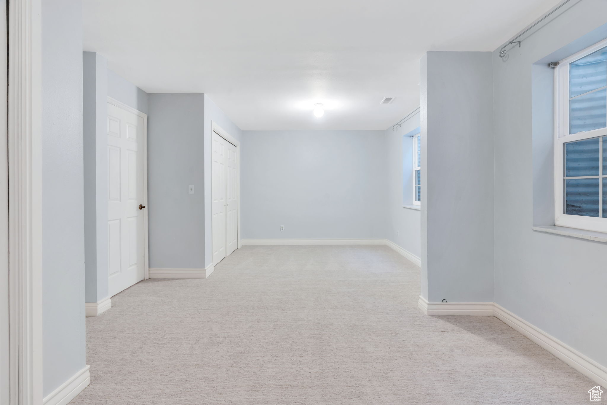 IVY AT THE RIDGE - Residential