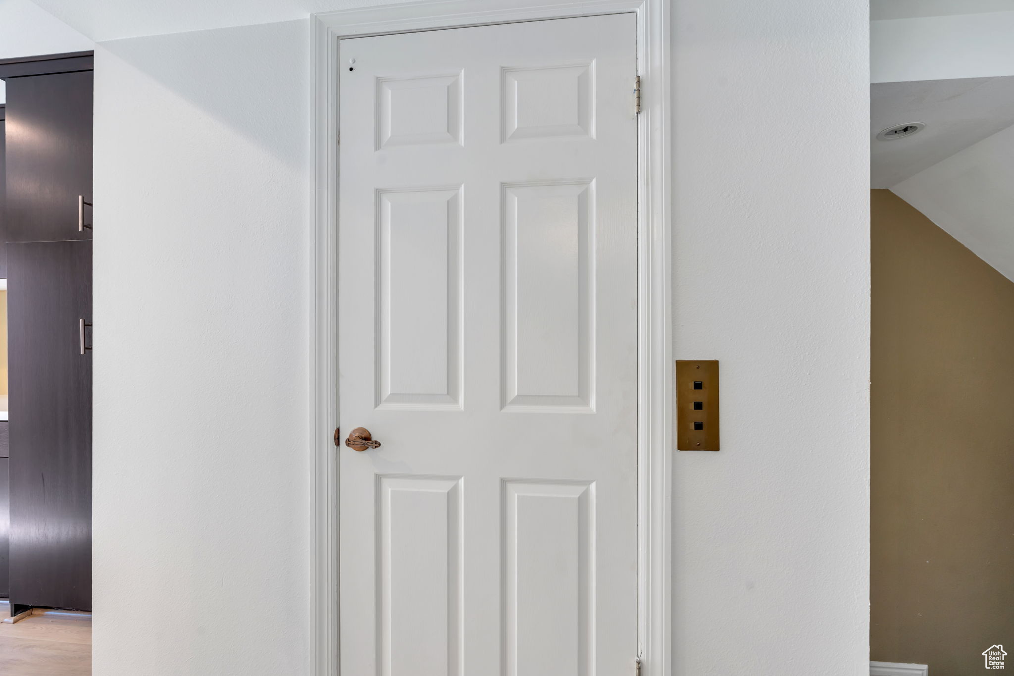 IVY AT THE RIDGE - Residential