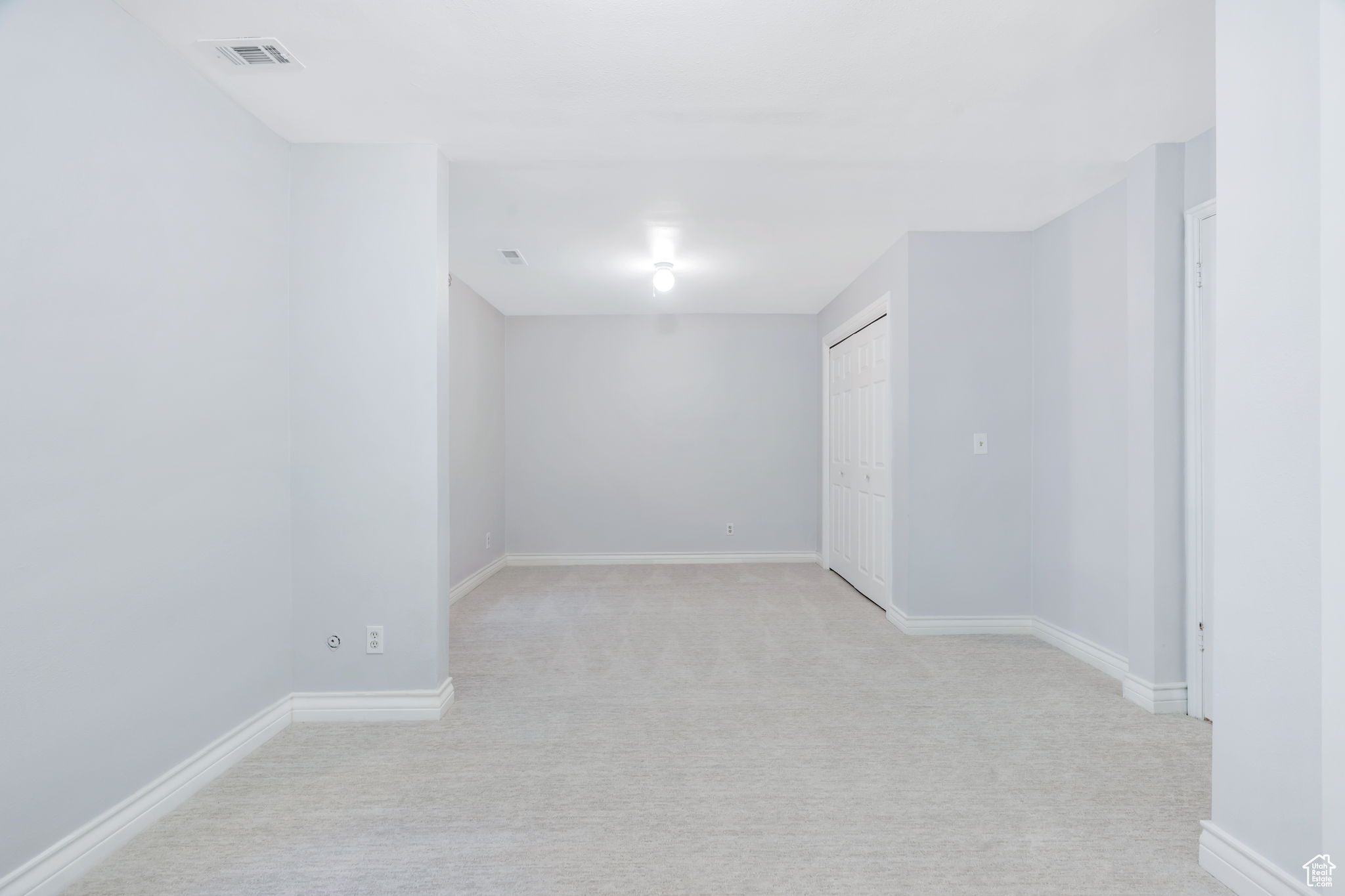 IVY AT THE RIDGE - Residential