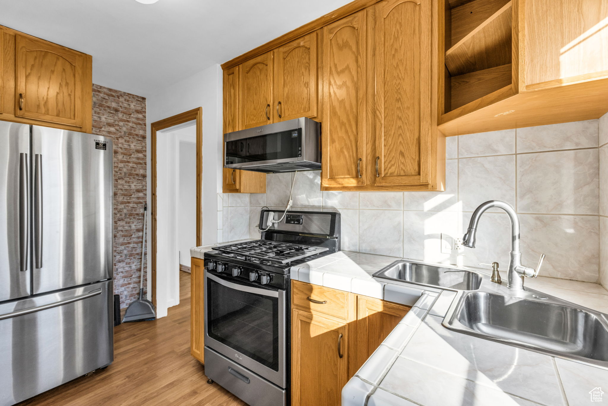 LAYTON PARK - Residential