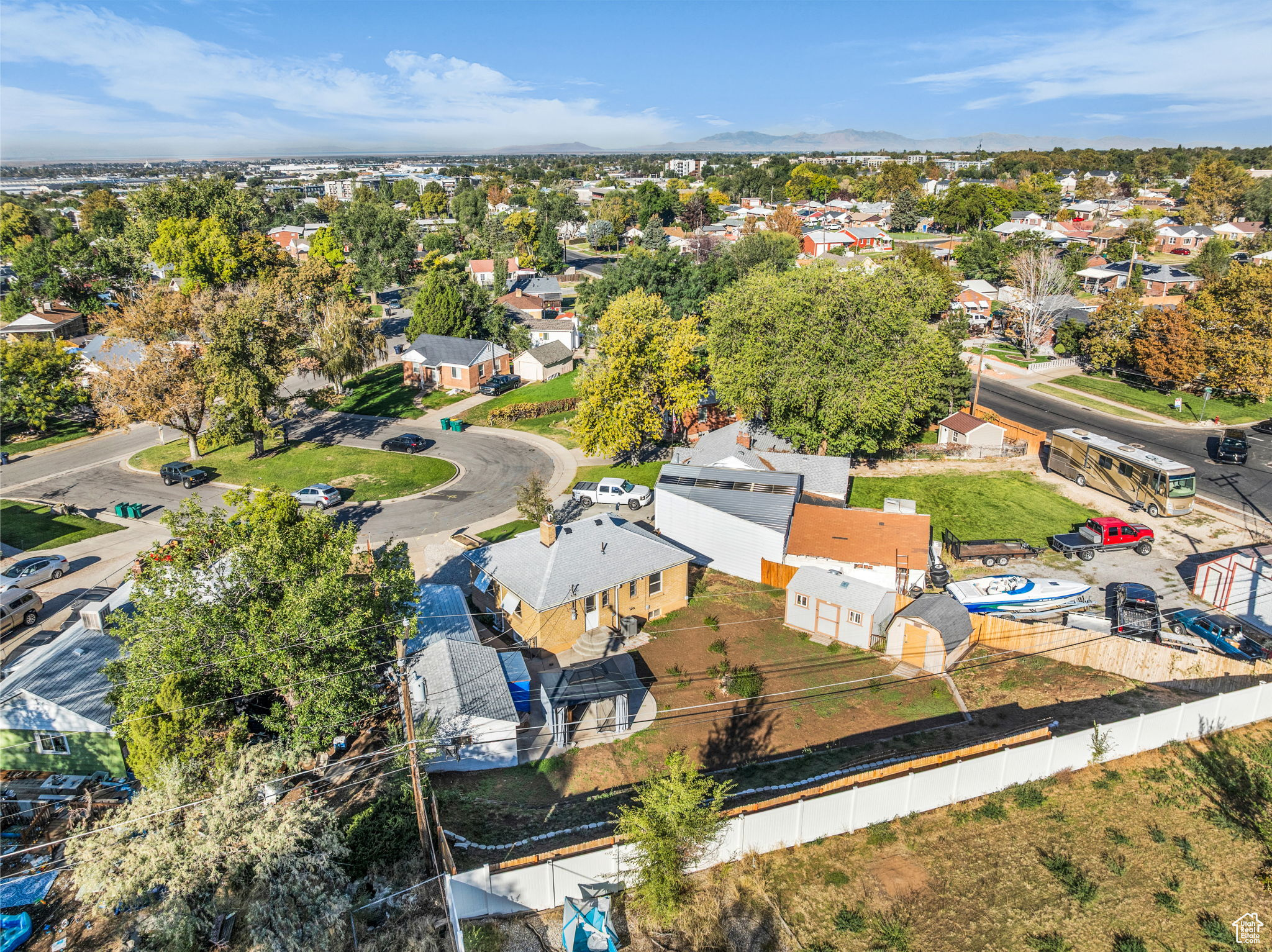 LAYTON PARK - Residential