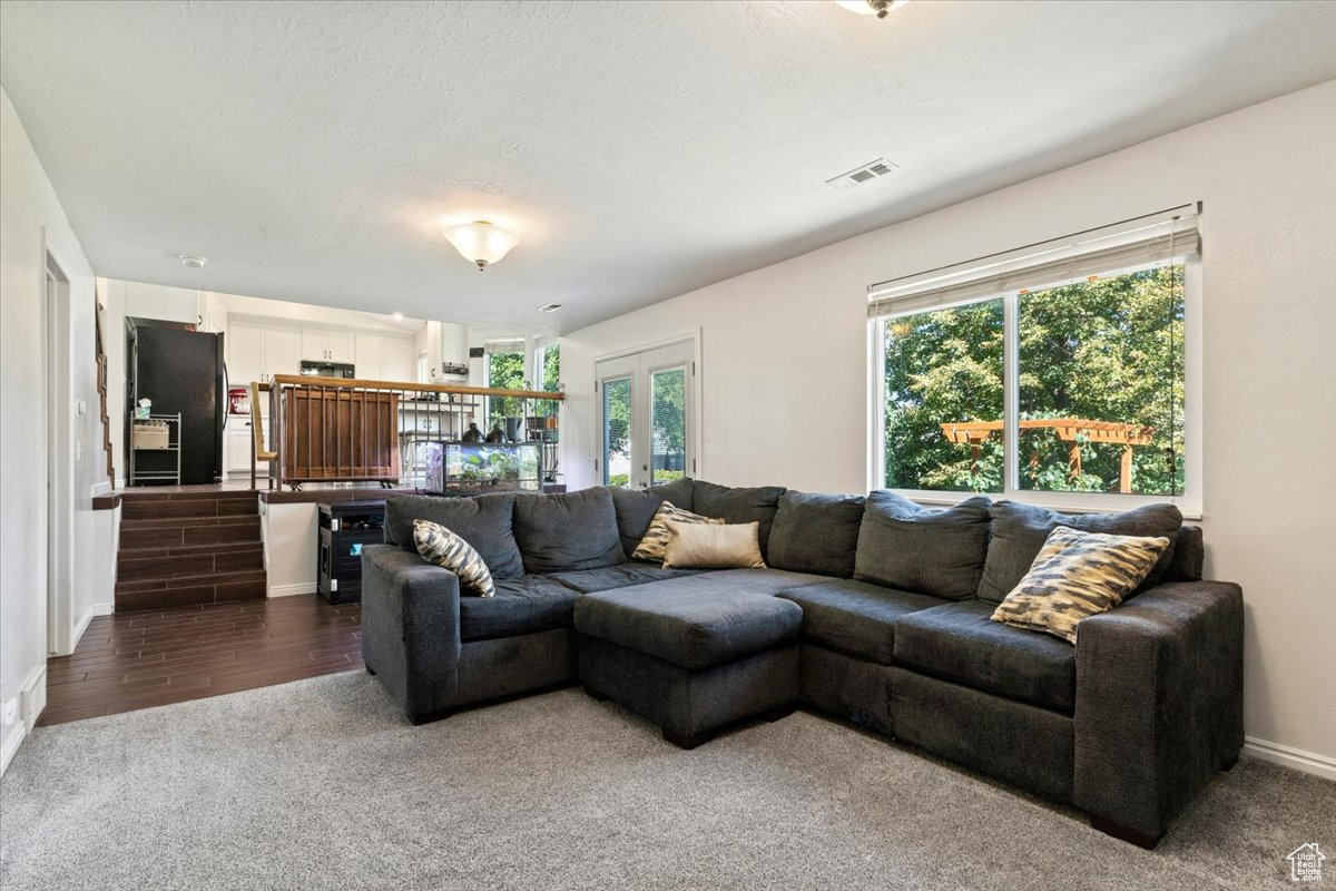 SUNTREE MEADOWS - Residential