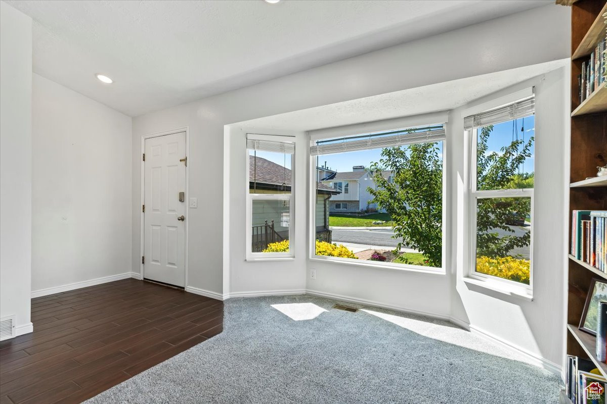 SUNTREE MEADOWS - Residential