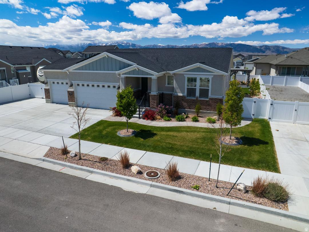 SAGEWOOD - Residential