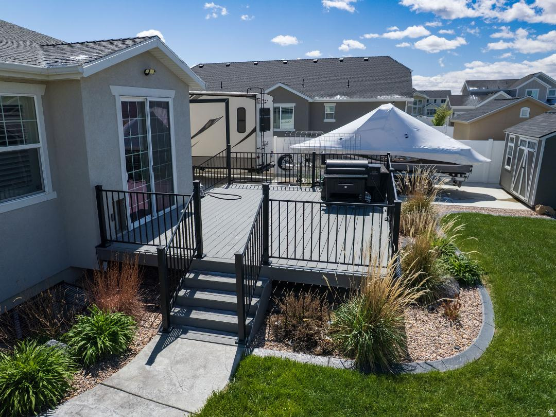 SAGEWOOD - Residential