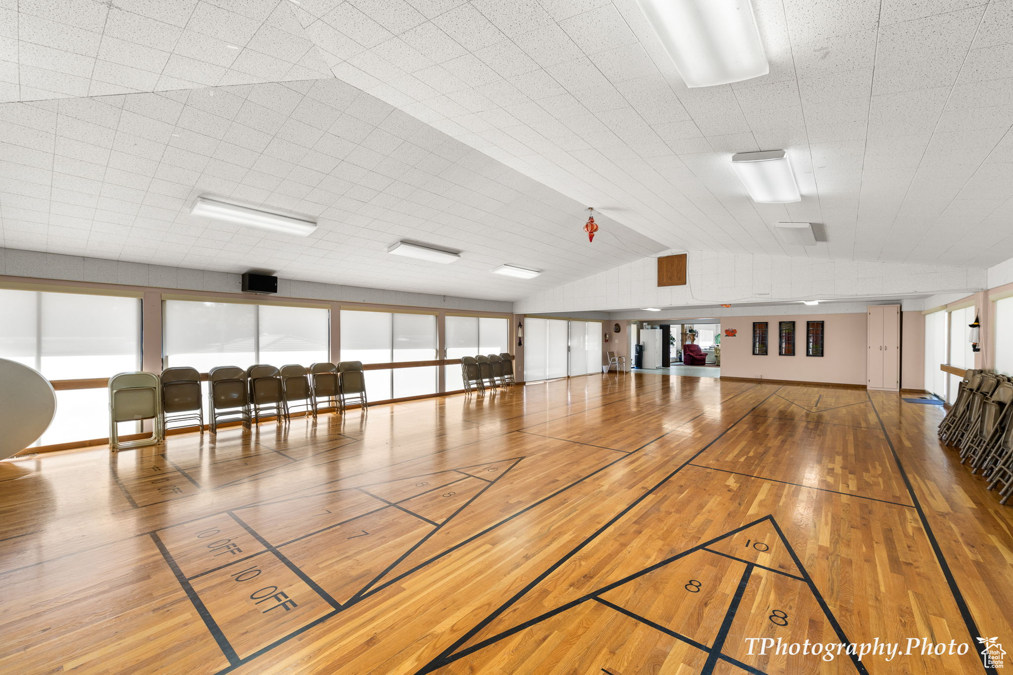 KINGS ROW EST - Residential