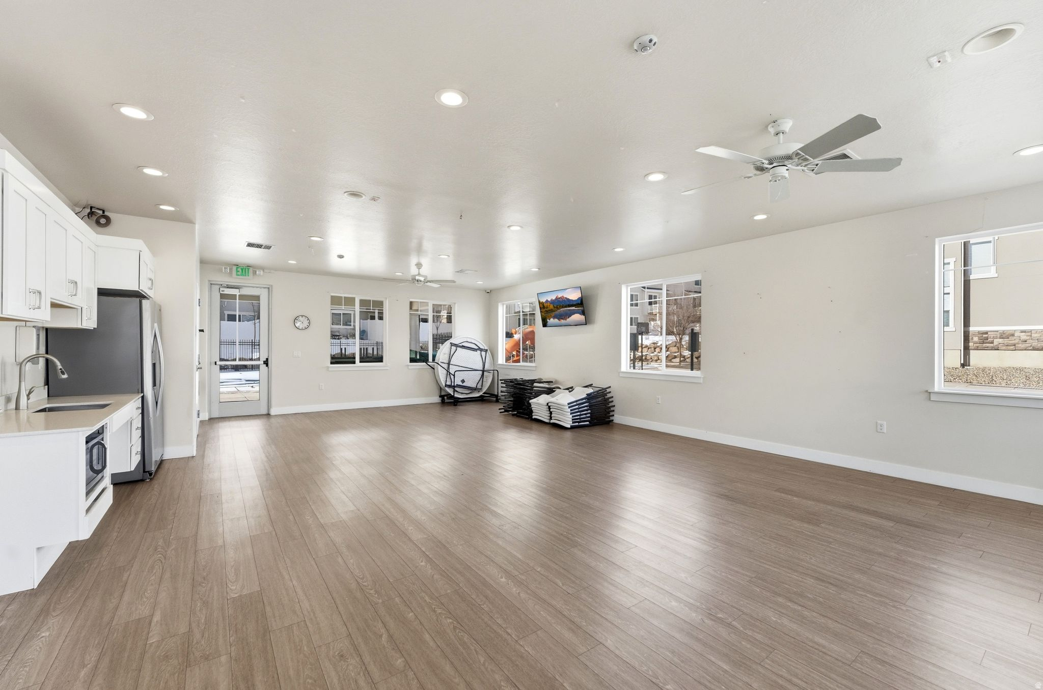 SHADOW RUN - Residential