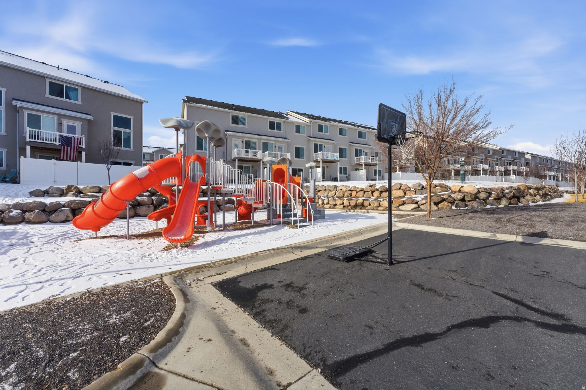 SHADOW RUN - Residential
