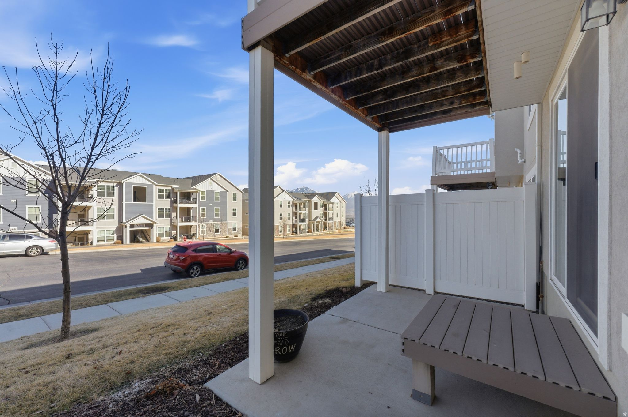 SHADOW RUN - Residential