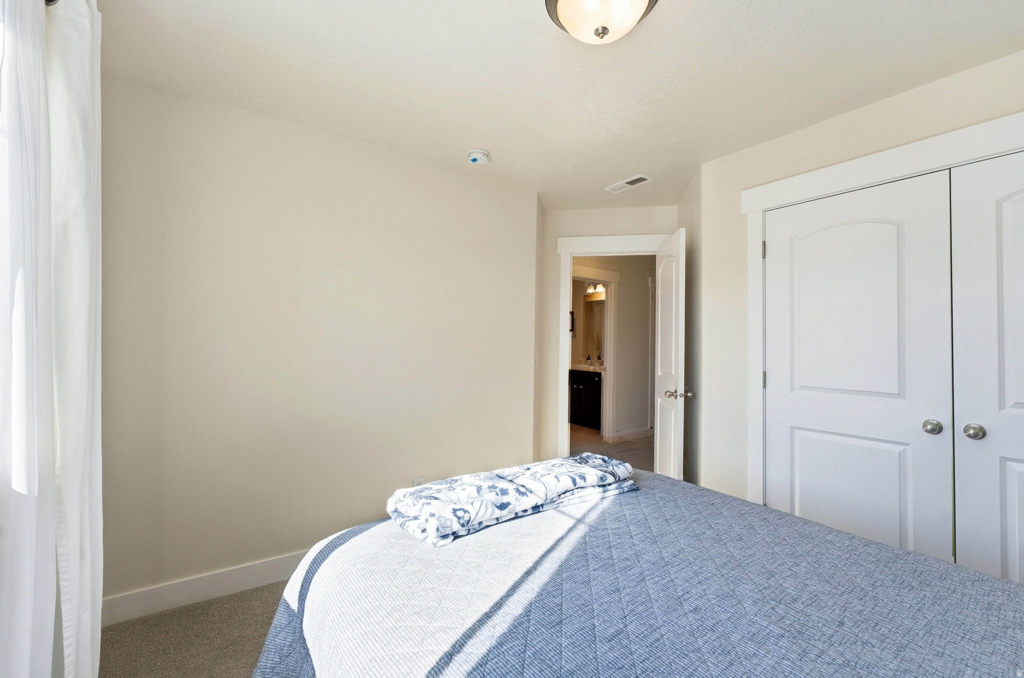 SHADOW RUN - Residential