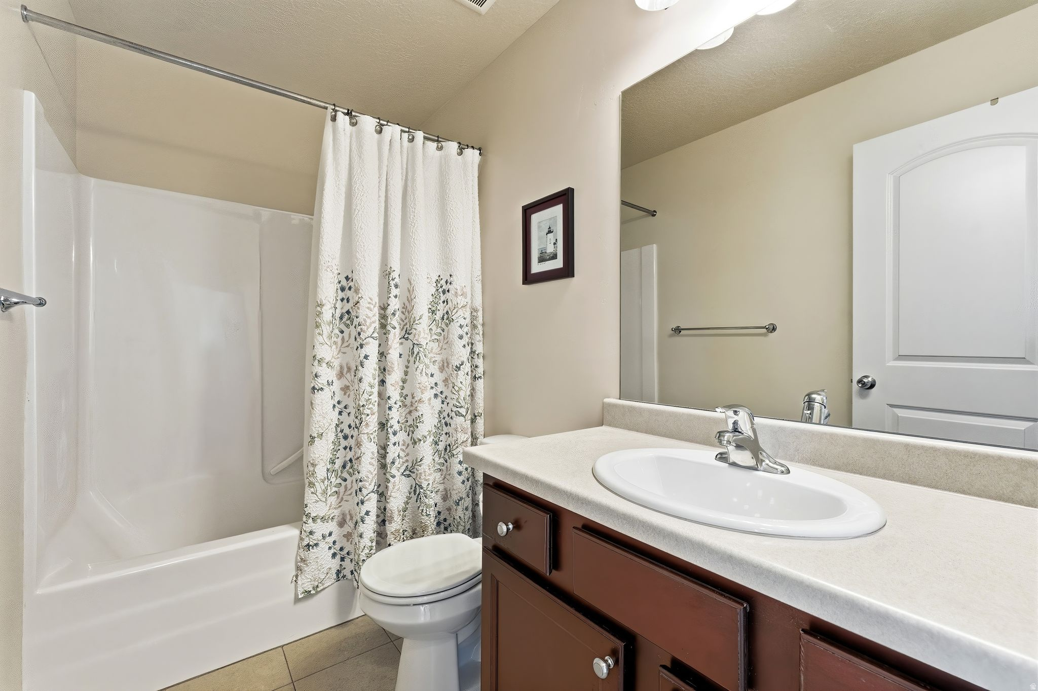 SHADOW RUN - Residential