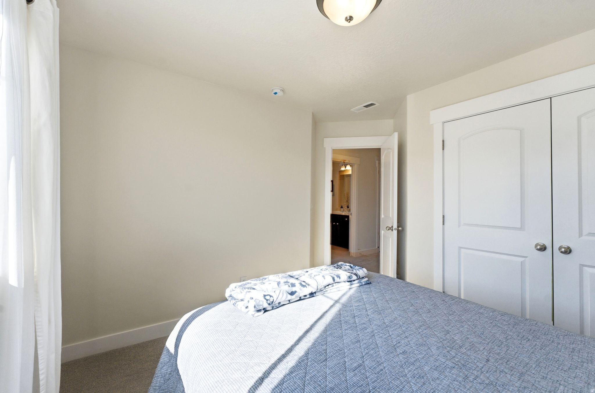 SHADOW RUN - Residential