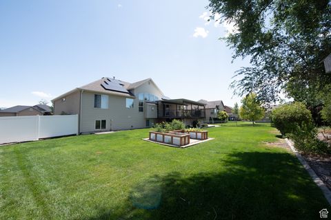 Tiny photo for 4879 S 5050 W, Hooper, UT 84315 (MLS # 2101491)