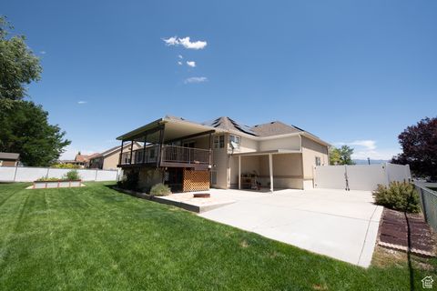 Tiny photo for 4879 S 5050 W, Hooper, UT 84315 (MLS # 2101491)