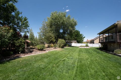 Tiny photo for 4879 S 5050 W, Hooper, UT 84315 (MLS # 2101491)