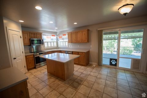 Tiny photo for 4879 S 5050 W, Hooper, UT 84315 (MLS # 2101491)