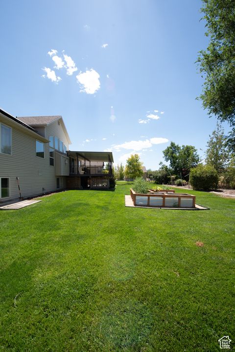 Tiny photo for 4879 S 5050 W, Hooper, UT 84315 (MLS # 2101491)