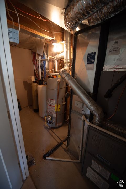 Tiny photo for 4879 S 5050 W, Hooper, UT 84315 (MLS # 2101491)