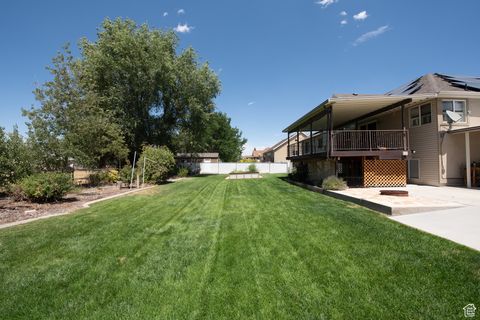 Tiny photo for 4879 S 5050 W, Hooper, UT 84315 (MLS # 2101491)