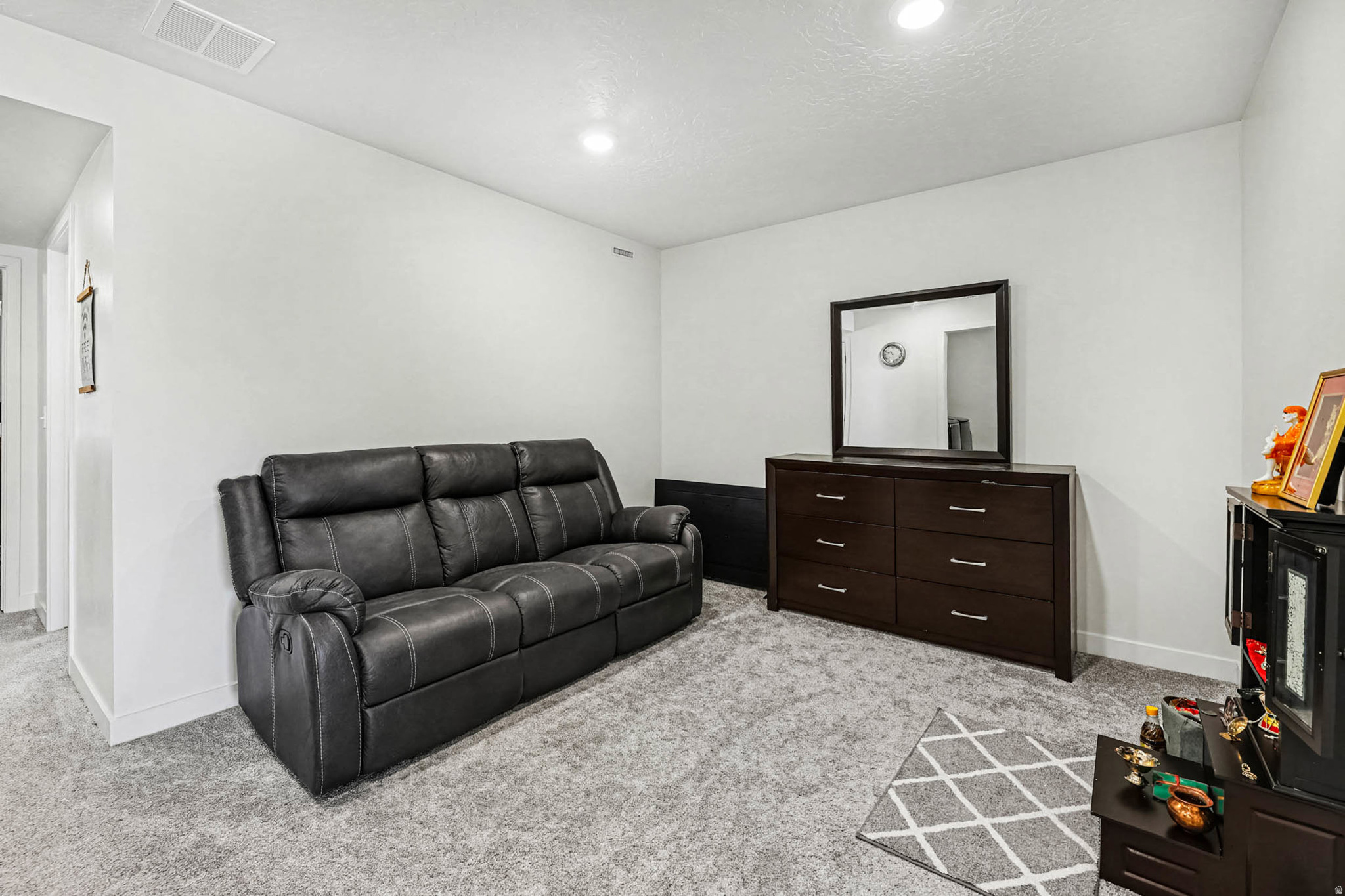 ESCALA - Residential