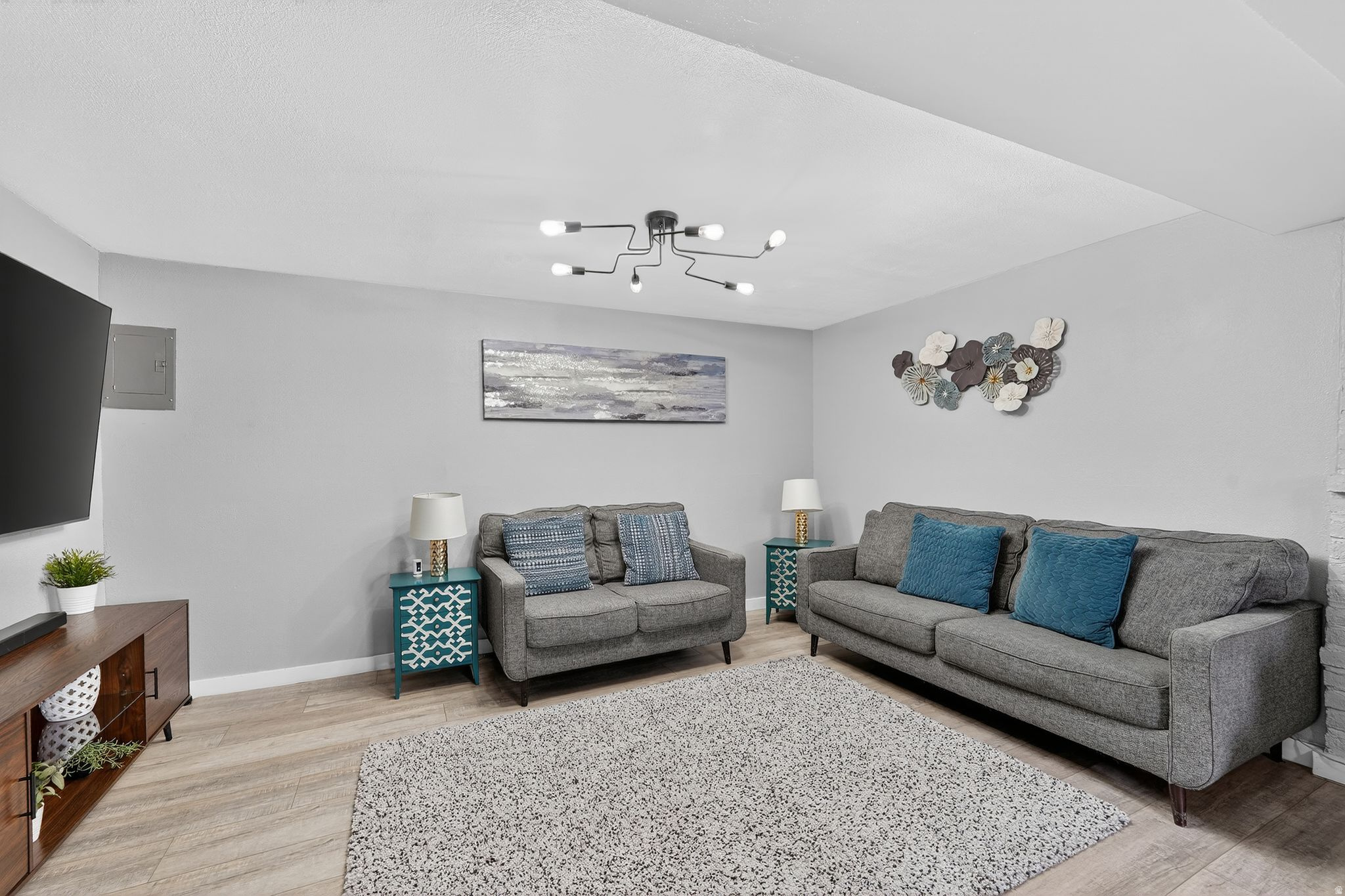 MEADOW LANE - Residential