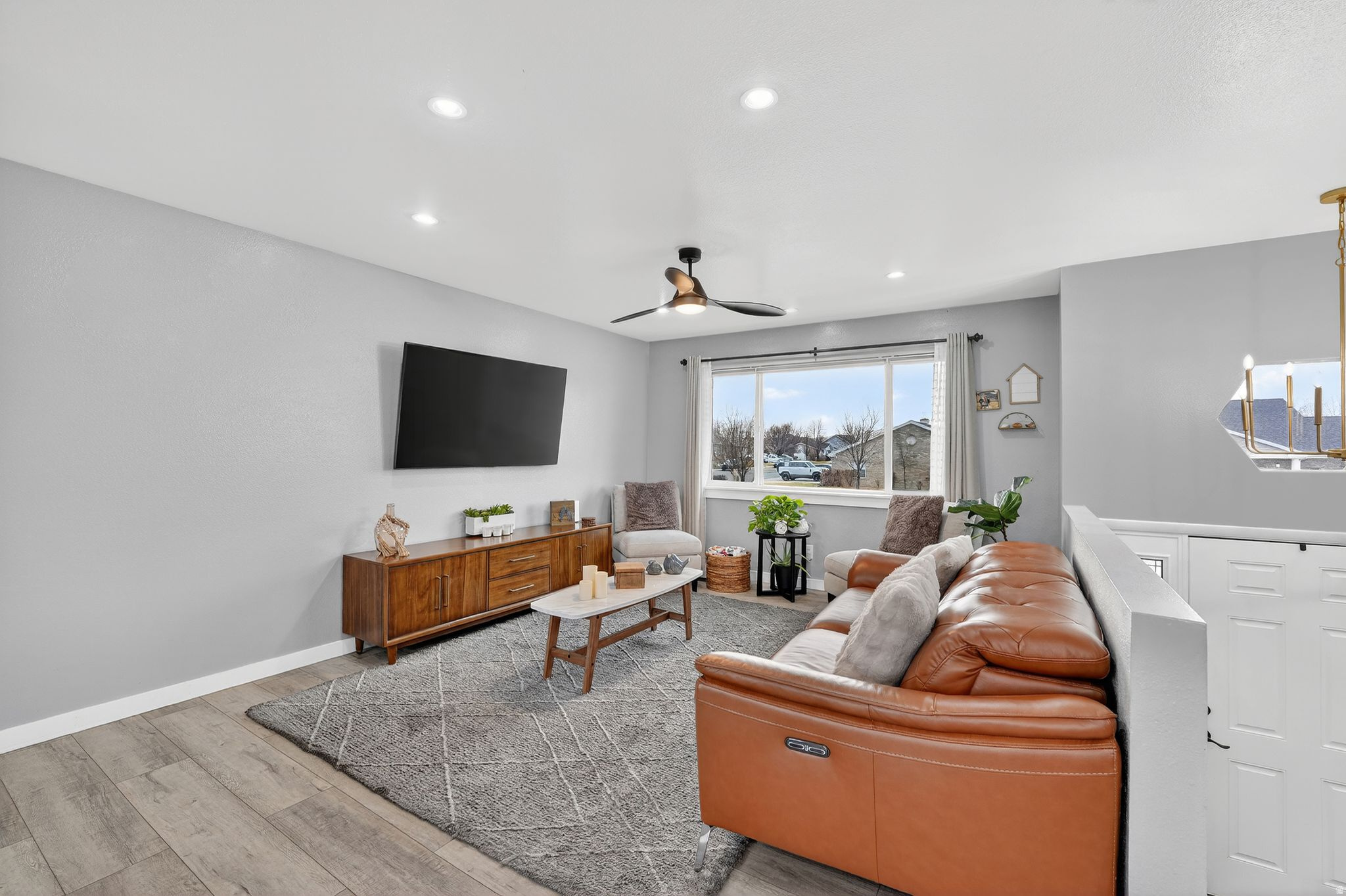 MEADOW LANE - Residential