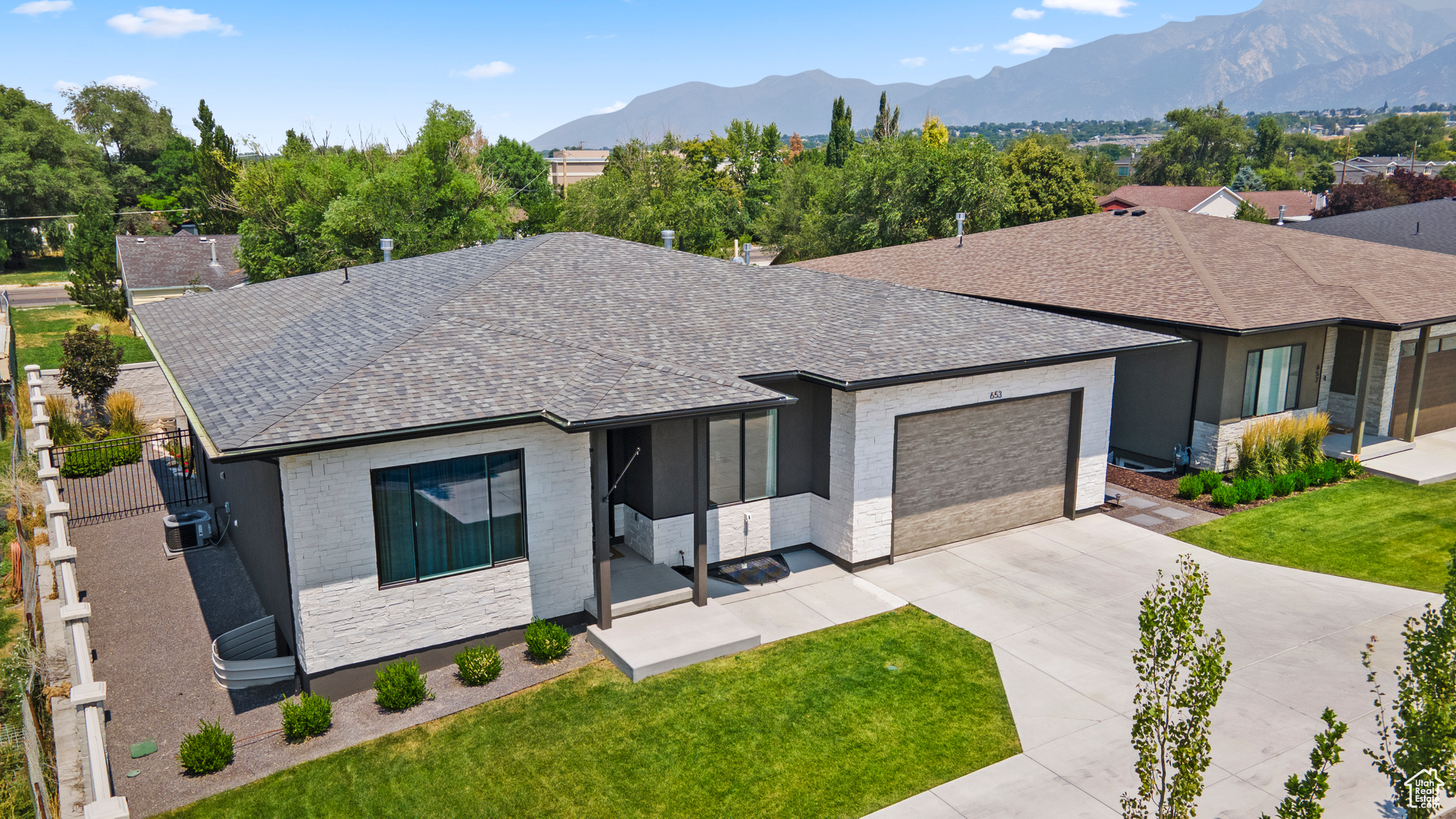 653 E Vandalay Ln, Draper, Utah image 3