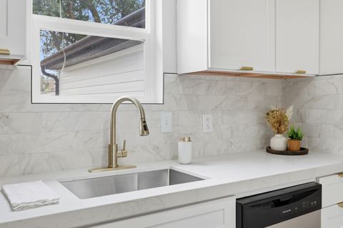 Tiny photo for 1385 W PACIFIC AVE, Salt Lake City, UT 84104 (MLS # 2174062)