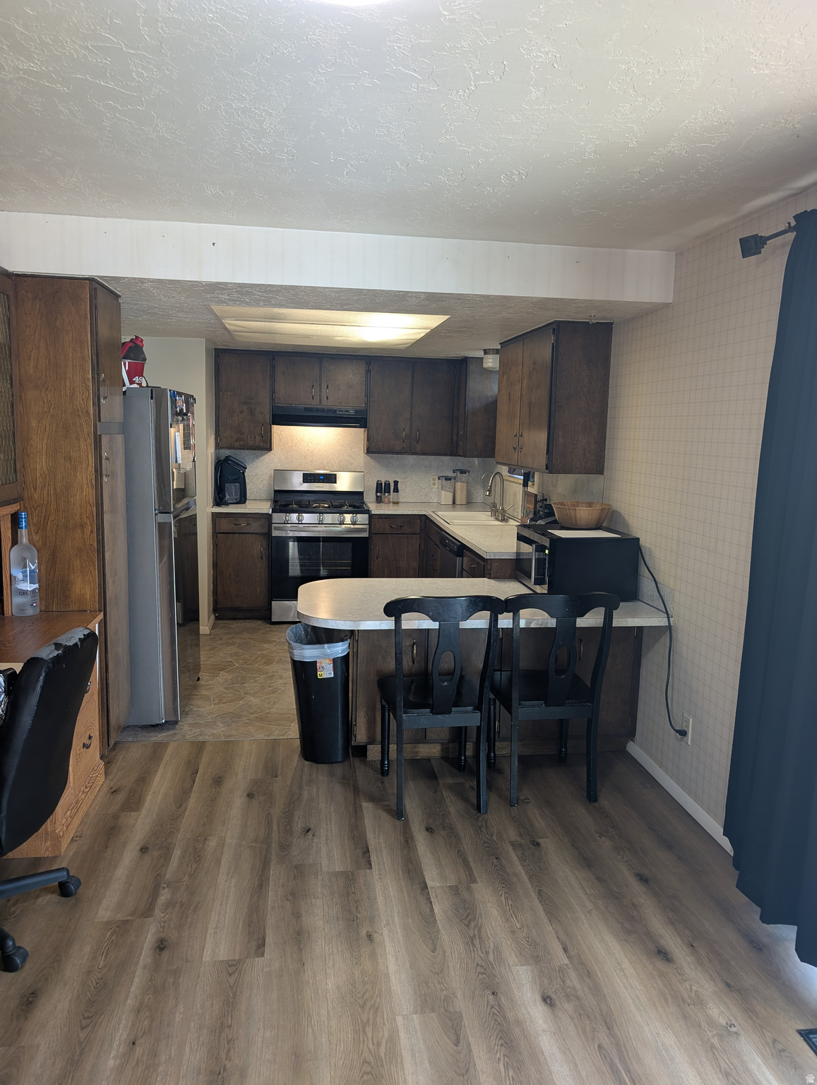 NORTHRIDGE #4 - Residential