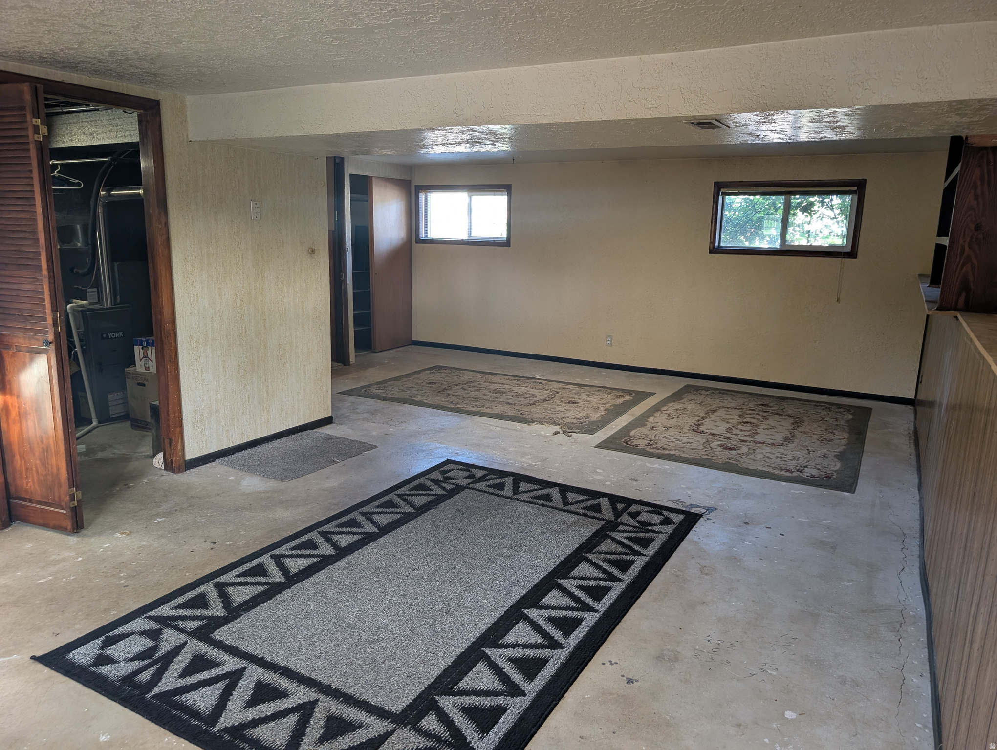 NORTHRIDGE #4 - Residential