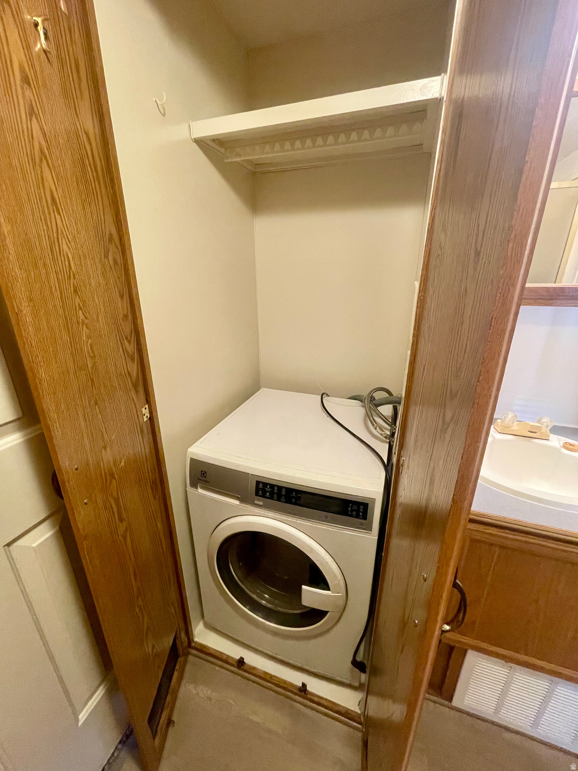 CHEROKEE SPRINGS RV PARK - Residential