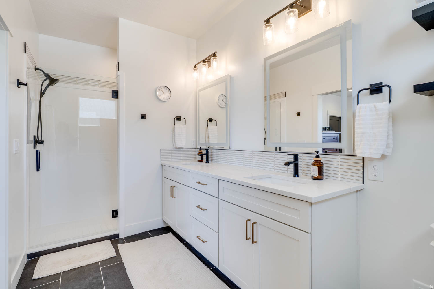 KIMBALL VILLAS - Residential